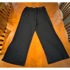 Comfortable Black Wide-Leg Pants - Ideal for Leisure or Work